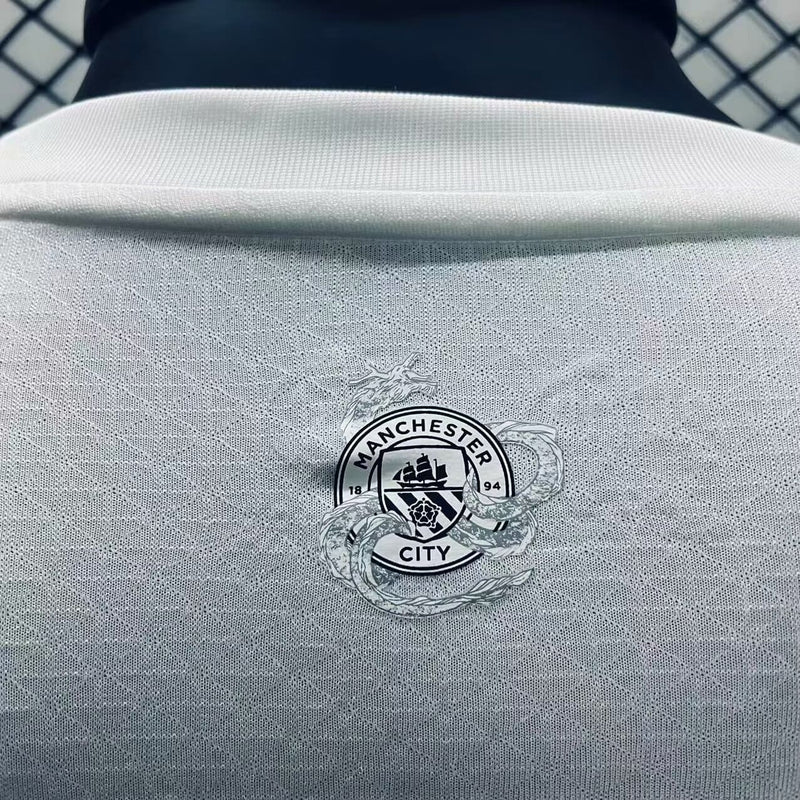 Camisa Mancester City Year Of The Dragon 23/24 - Manga Longa Versão Jogador